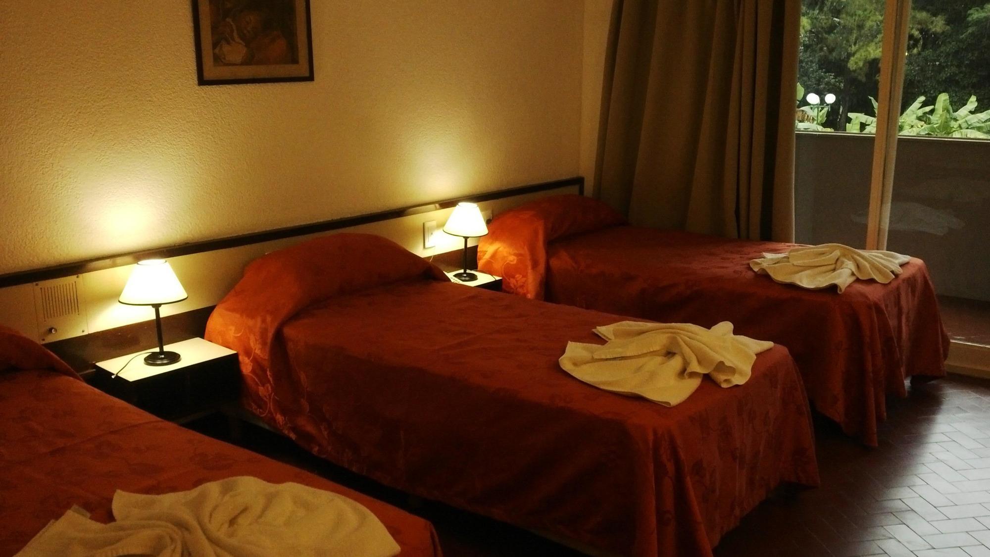 Hotel El Libertador Пуерто Игуасу Екстериор снимка