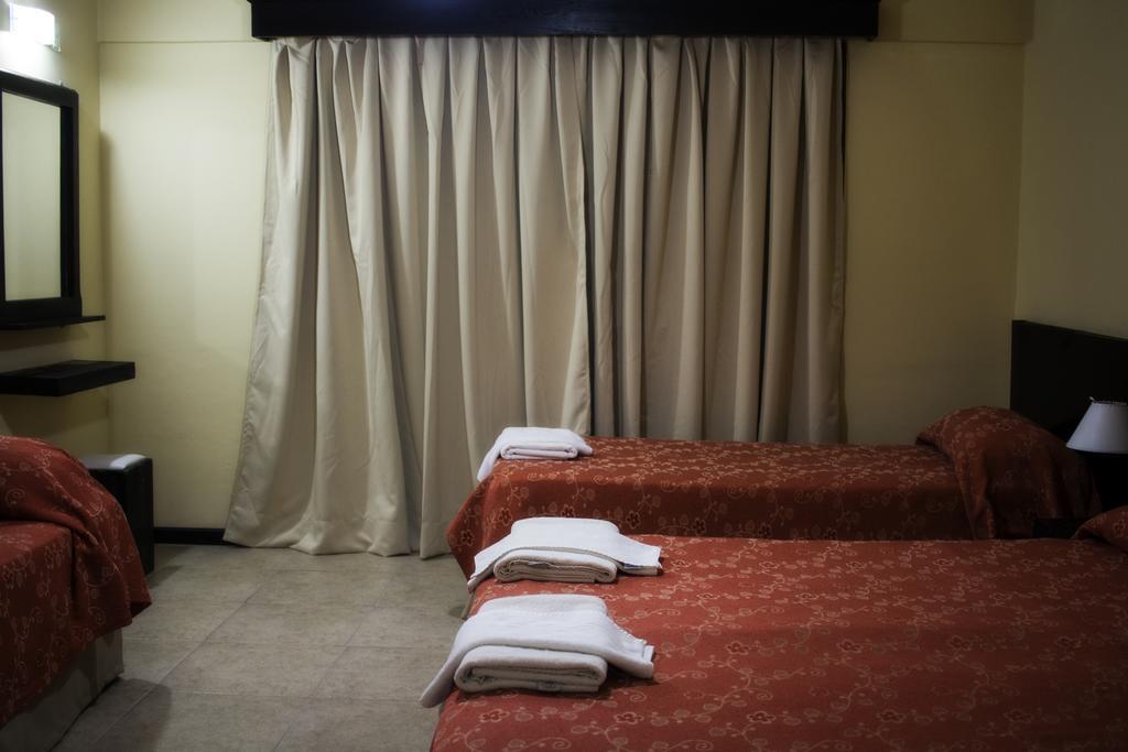Hotel El Libertador Пуерто Игуасу Екстериор снимка