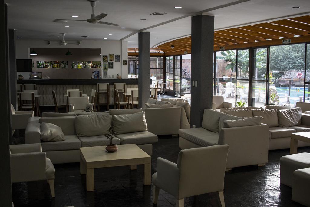 Hotel El Libertador Пуерто Игуасу Екстериор снимка