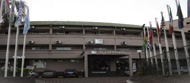 Hotel El Libertador Пуерто Игуасу Екстериор снимка